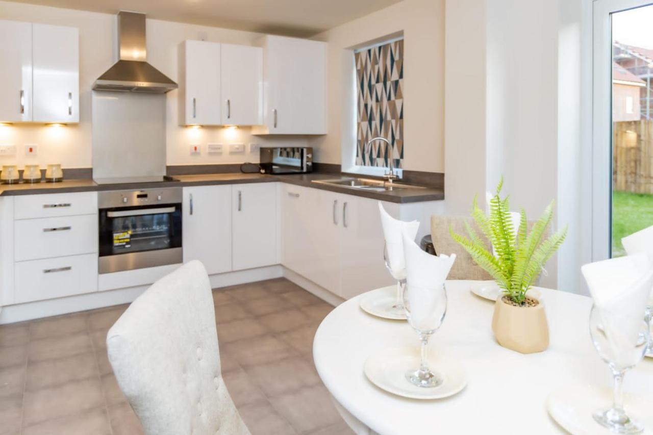 Stunning 3-Bed Risa House In Beeston Nottingham Villa Dış mekan fotoğraf
